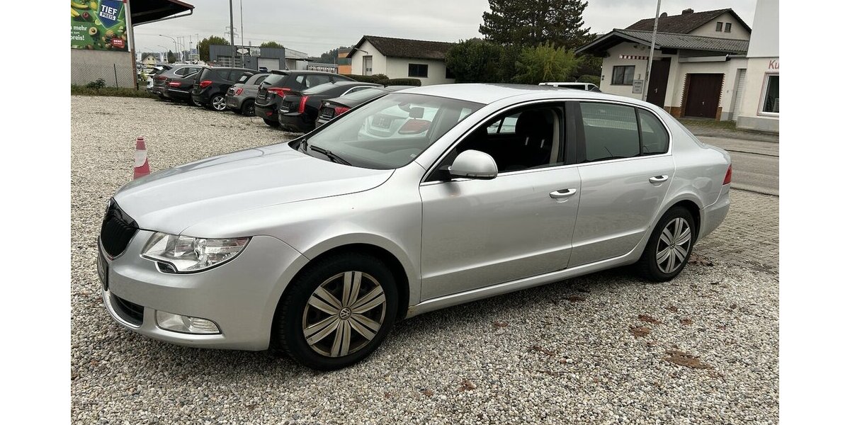 Skoda Superb 1.8 i Ambition Xenon Navi PDC SHZ 154.900 km 1.500 &euro; Altdorf 84032