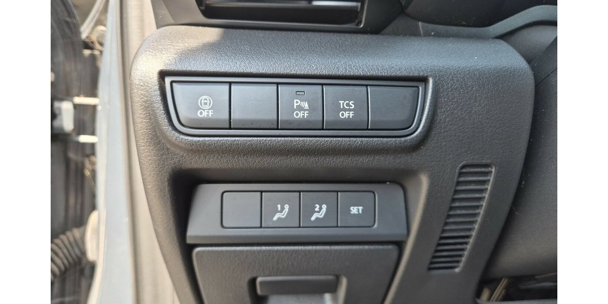 Mazda MX-30 e-SKYACTIV Rückfahrkamera, Klima, AppleCarpl 78.555 km 11.890 &euro; Rodgau 63110