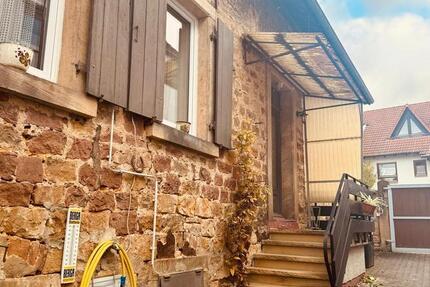 Großzügiges Einfamilienhaus 4 Zi., 3 Bäder, Küche - möbliert 4 zimmer