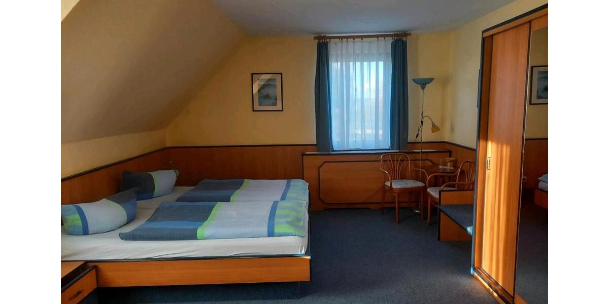 Einfamilienhaus Usedom - 12 Zimmer, 250 m&sup2;, 499.000&euro; | Angebot:27144431