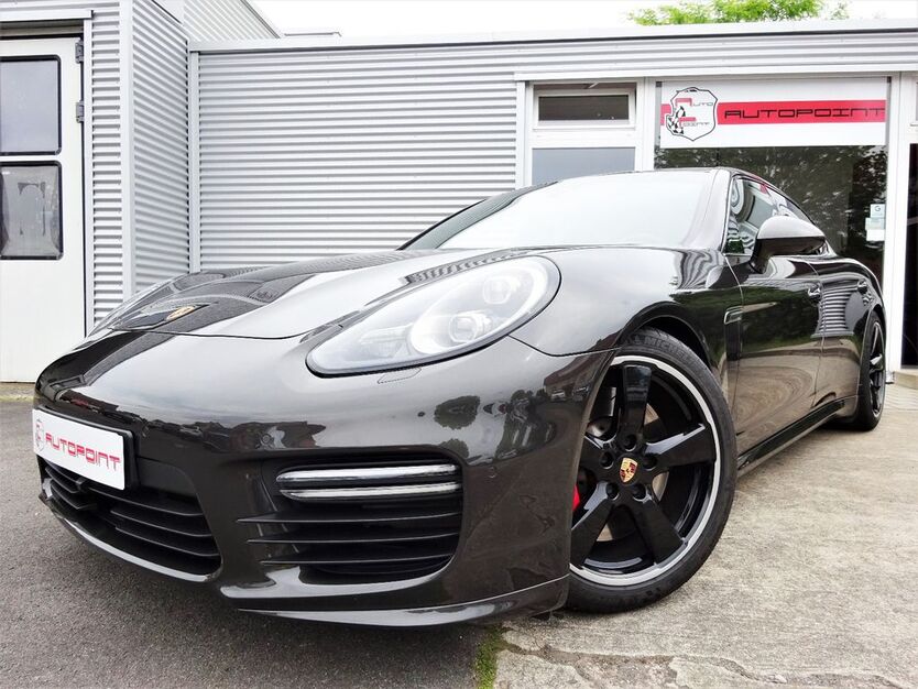 Porsche Panamera 105.400 km 49.890 € Höpfingen 74746