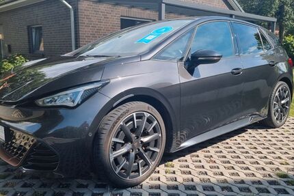 Cupra Born 51.641 km 24.900 &euro; Hamburg 21077