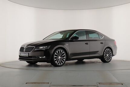 Skoda Superb 137.353 km 15.889 &euro; Sangerhausen 06526