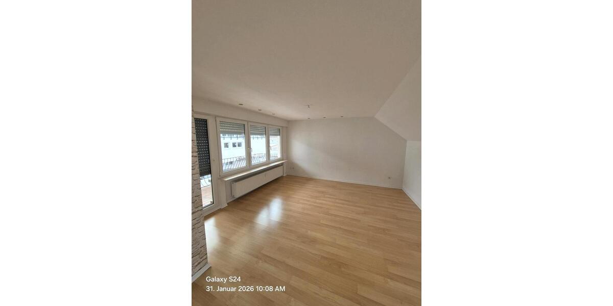 Etagenwohnung Heusenstamm - 3 Zimmer, 80 m&sup2;, 1.150&euro; | Angebot:24984357