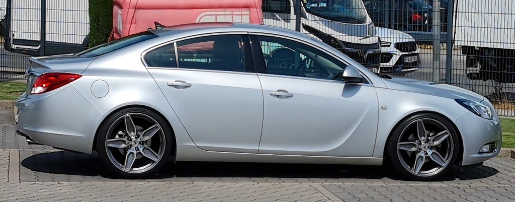 Opel Insignia 39.850 km 7.950 &euro; Bobenheim-Roxheim 67240