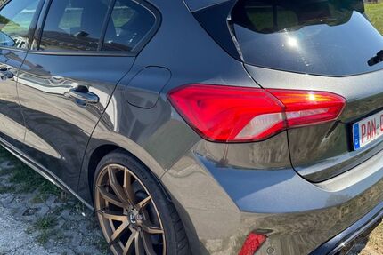 Ford Focus 97.200 km 17.790 &euro; Triftern, Furth 84371