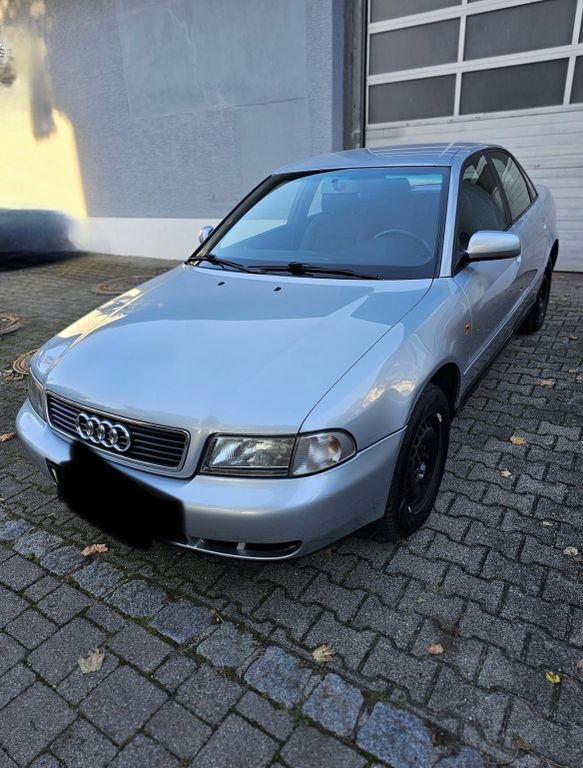 Audi A4 179.500 km 2.400 € Villingen-Schwenningen 78050