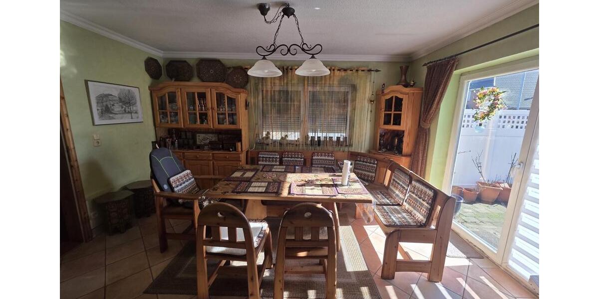 Einfamilienhaus Neukirchen - 6 Zimmer, 160 m&sup2;, 369.000&euro; | Angebot:27218207
