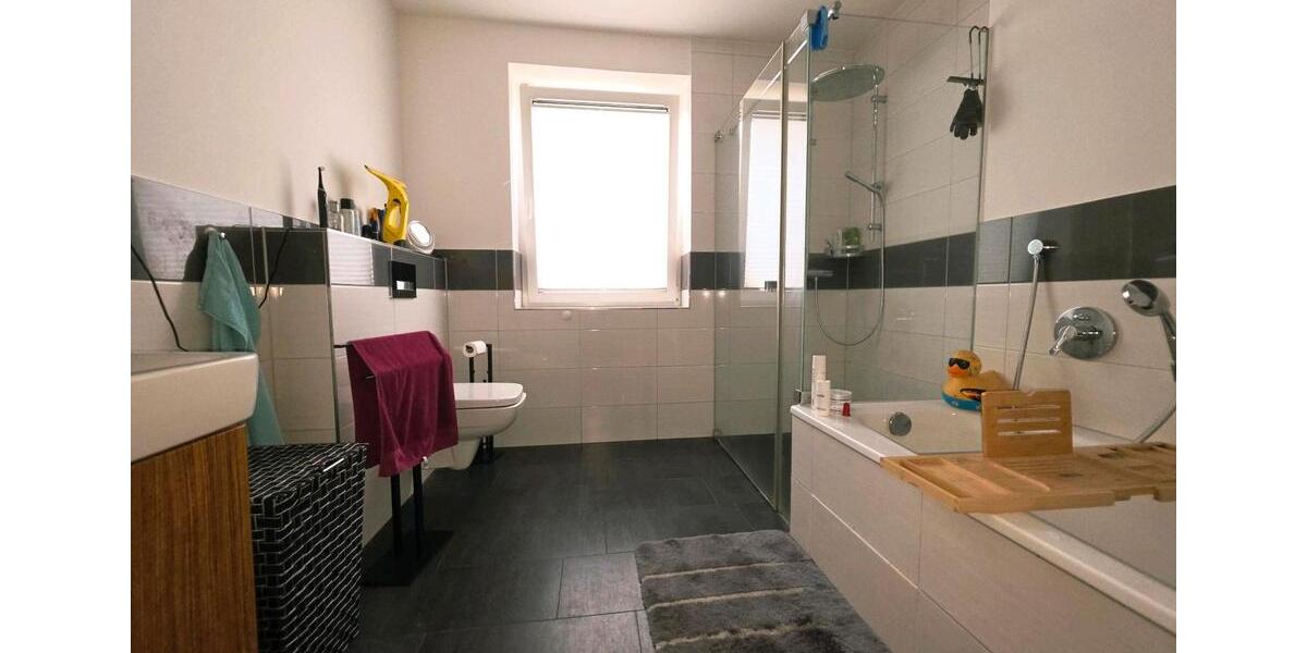 Erdgeschoßwohnung Vellmar - 3 Zimmer, 106 m&sup2;, 420.000&euro; | Angebot:27121607