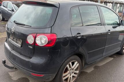 VW Golf 299.000 km 1.300 &euro; Stadthagen 31655