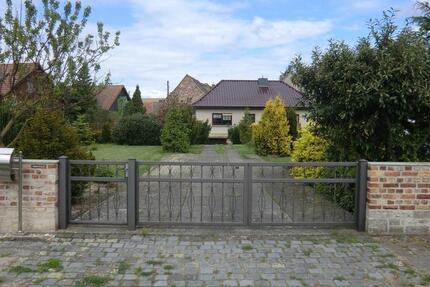 Haus Querfurt - 7 Zimmer, 120 m&sup2;, 250.000&euro; | Angebot:26918509
