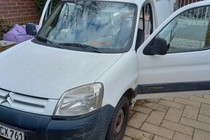 Citroen Berlingo 245.000 km 900 &euro; Radebeul 01445