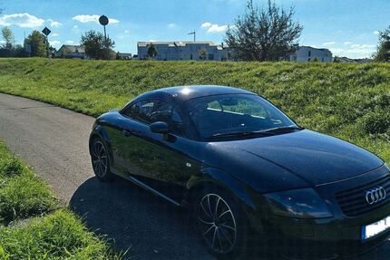 Audi TT 228.000 km 3.500 € Kirchentellinsfurt 72138