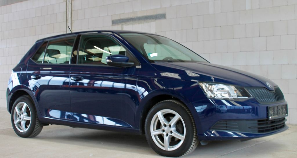 Skoda Fabia 139.789 km 5.700 &euro; Düren 52355