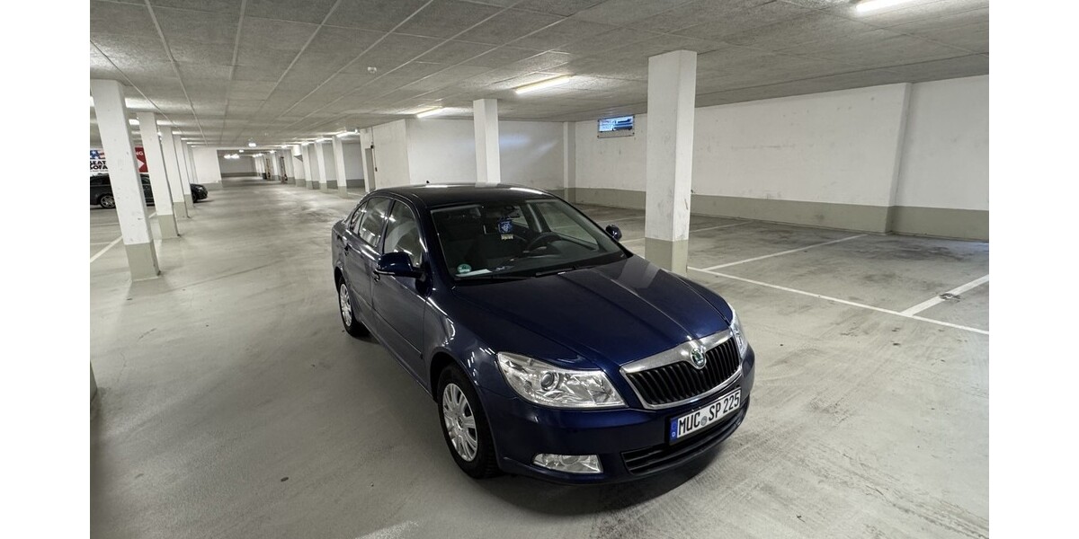 Skoda Octavia 180.000 km 3.375 &euro; München 80313