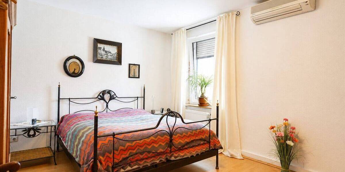 Einfamilienhaus Krefeld / Uerdingen Uerdingen - 5 Zimmer, 100 m&sup2;, 319.000&euro; | Angebot:26840904