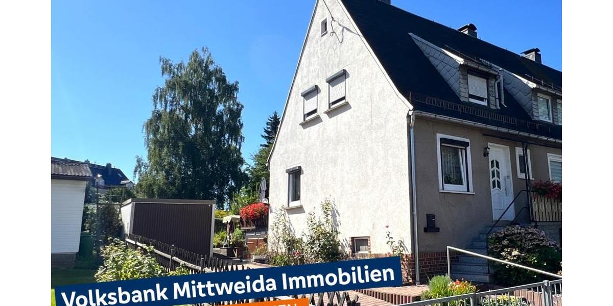 Doppelhaushälfte für die kleine Familie mit gepflegten Grundstück 4 zimmer