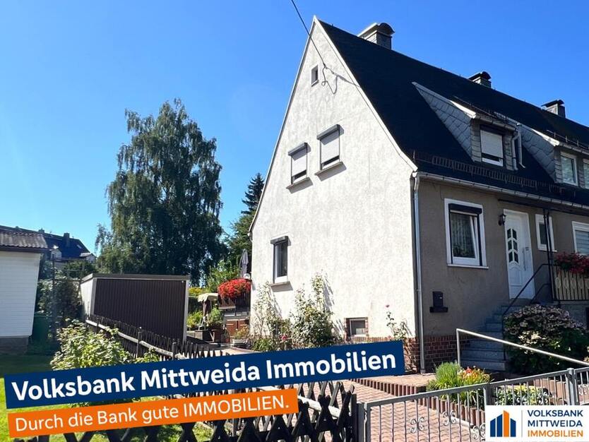 Doppelhaushälfte für die kleine Familie mit gepflegten Grundstück 4 zimmer