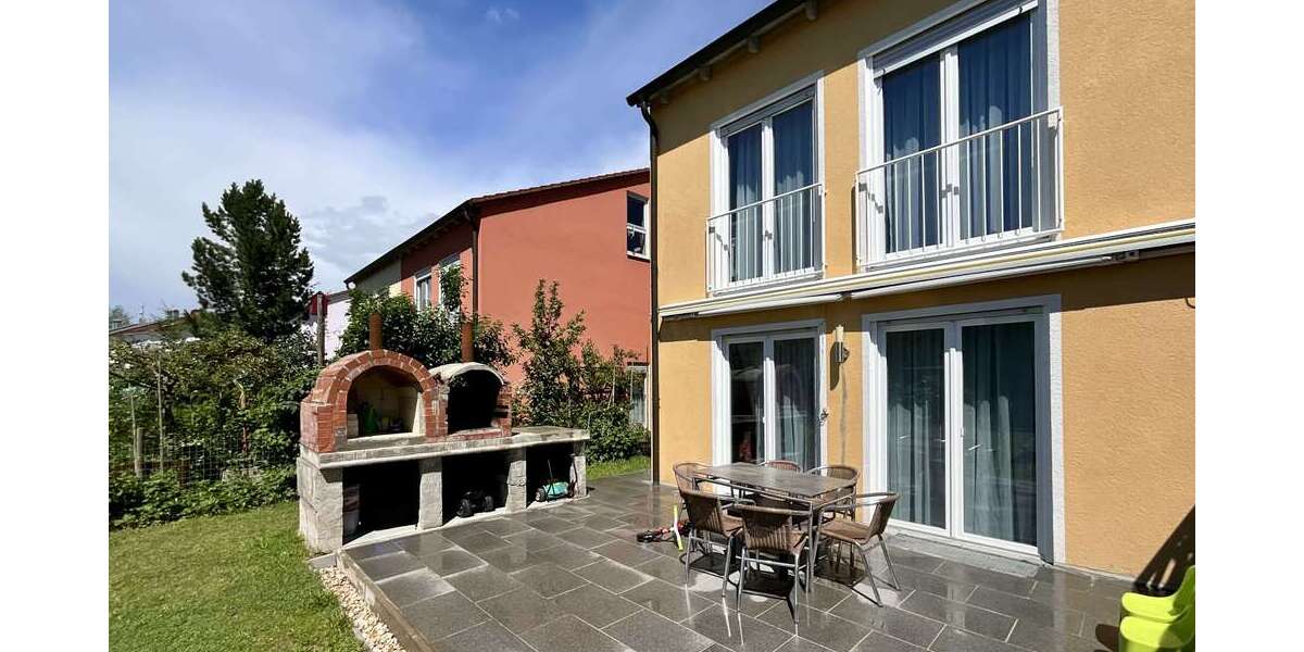 Einfamilienhaus Neutraubling - 5 Zimmer, 135 m&sup2;, 605.000&euro; | Angebot:25781681