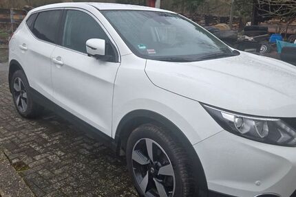 Nissan Qashqai 70.000 km 10.800 &euro; Piesport 54498