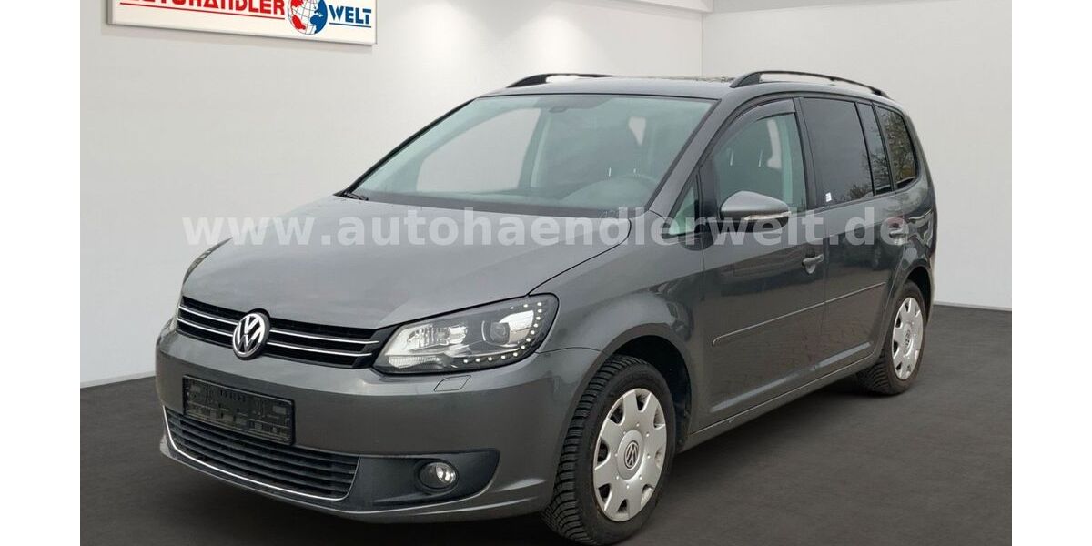 VW Touran 143.730 km 5.999 &euro; Brehna 06796
