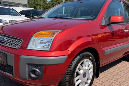 Ford Fusion 141.000 km 3.993 &euro; Delmenhorst 27755