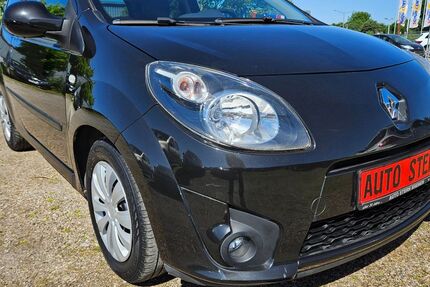 Renault Twingo 102.000 km 2.999 &euro; Bremen 28277