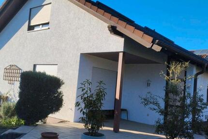 Haus Hockenheim - 4 Zimmer, 159 m&sup2;, 1.850&euro; | Angebot:25623720