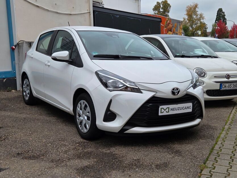Toyota Yaris 30.150 km 11.900 € Baden-Württemberg - Nagold 72202