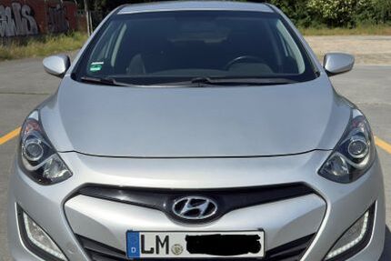 Hyundai i30 182.000 km 4.900 &euro; Hahnstätten 65623