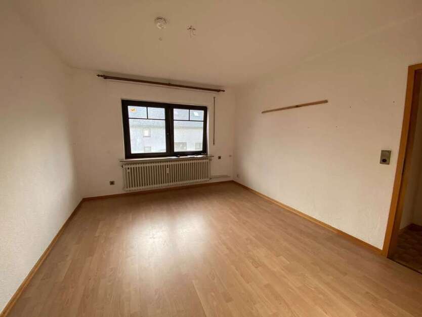Wohnung zum Mieten in Thomm 770 € 85 m²