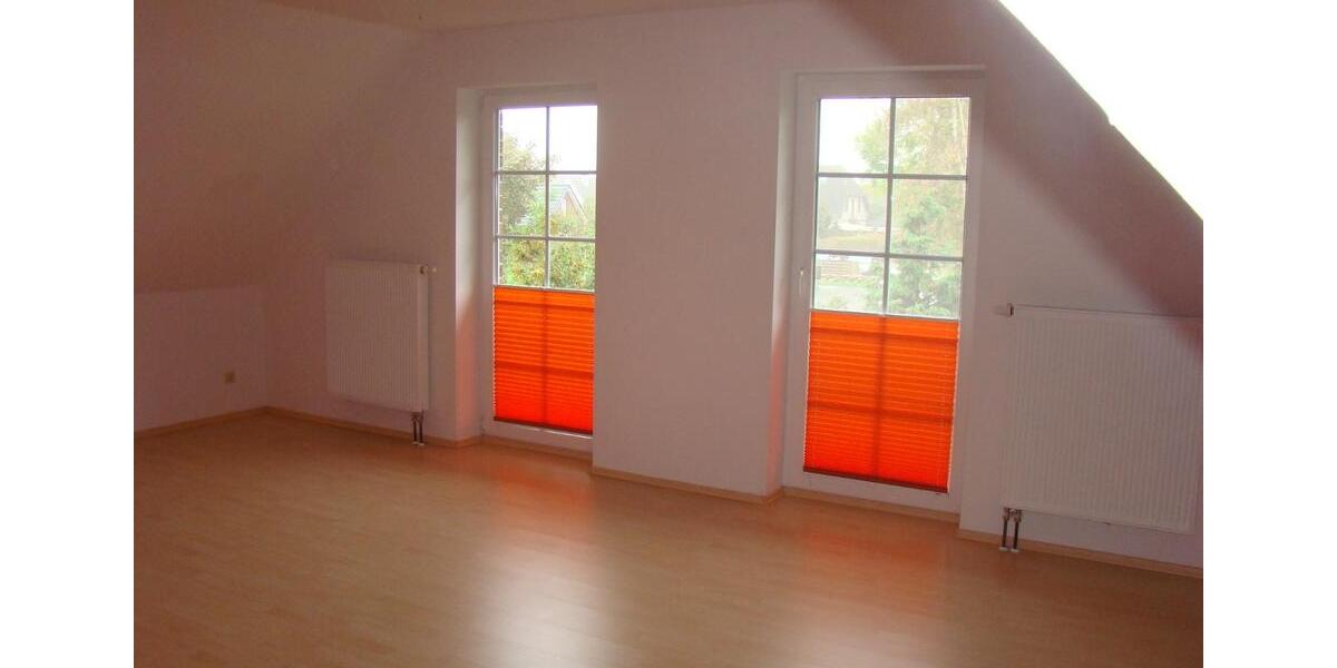 Dachgeschoßwohnung Büsum - 4 Zimmer, 80 m&sup2;, 750&euro; | Angebot:25419614