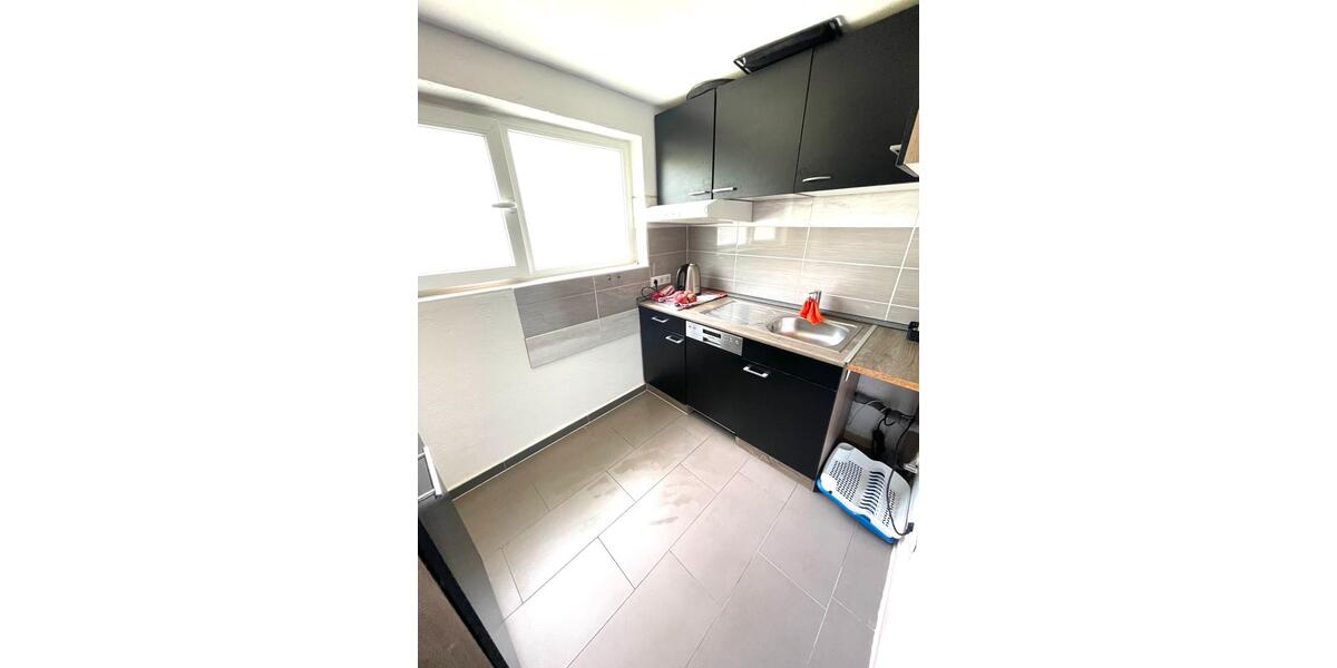 Erdgeschoßwohnung Stuttgart Zuffenhausen - 2 Zimmer, 45 m&sup2;, 700&euro; | Angebot:26012922