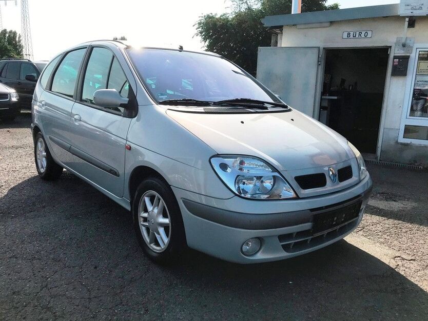 Renault Scenic 267.306 km 1.799 € Unna 59425