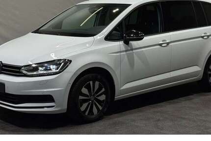 VW Touran 27.217 km 35.930 &euro; Doberlug-Kirchhain 03253
