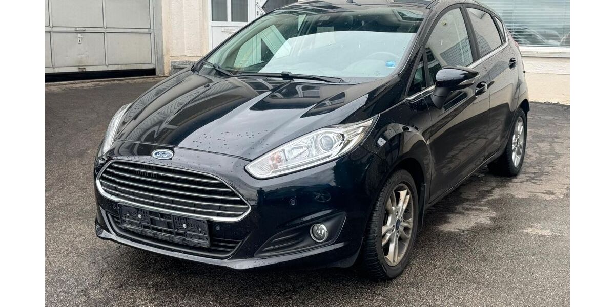 Ford Fiesta 91.390 km 9.890 &euro; Willmering 93497