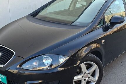 Seat Leon 124.911 km 4.999 &euro; Detmold 32758