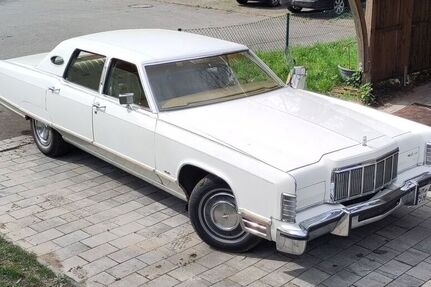 Lincoln Continental