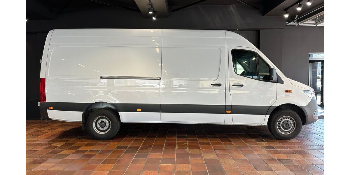 Mercedes-Benz Sprinter 294.786 km 32.129 &euro; Bonn 53177