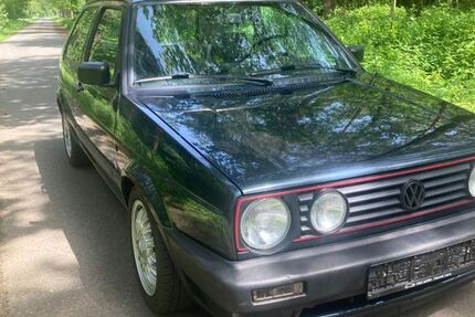 VW Golf 205.000 km 4.490 &euro; Löningen 49624