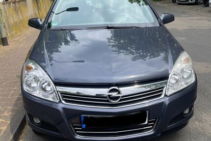 Opel Astra 156.500 km 2.800 € Frankfurt am main 60488