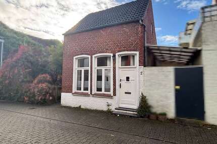 Haus zum Mieten in Emden 400 € 44 m² 2 zimmer