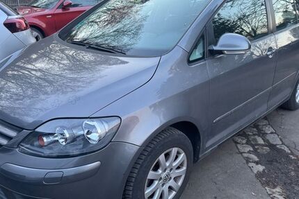 VW Golf 242.300 km 2.690 &euro; Schweinfurt 97422