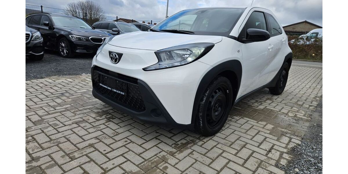 Toyota Aygo (X) 66.296 km 10.750 &euro; Calden 34379