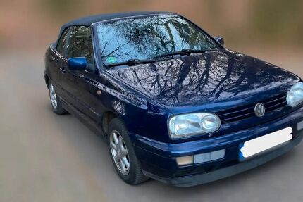 VW Golf 209.000 km 1.997 &euro; Siegen 57072