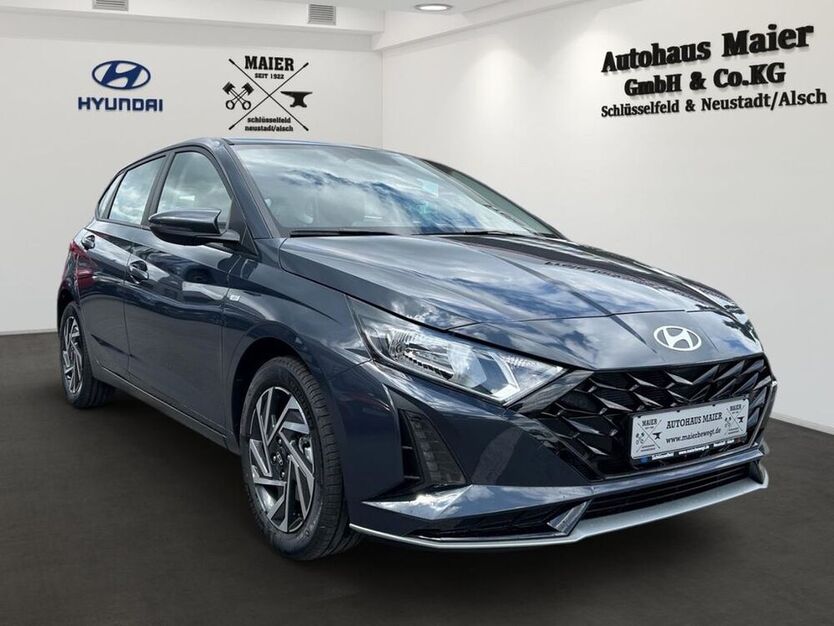 i20