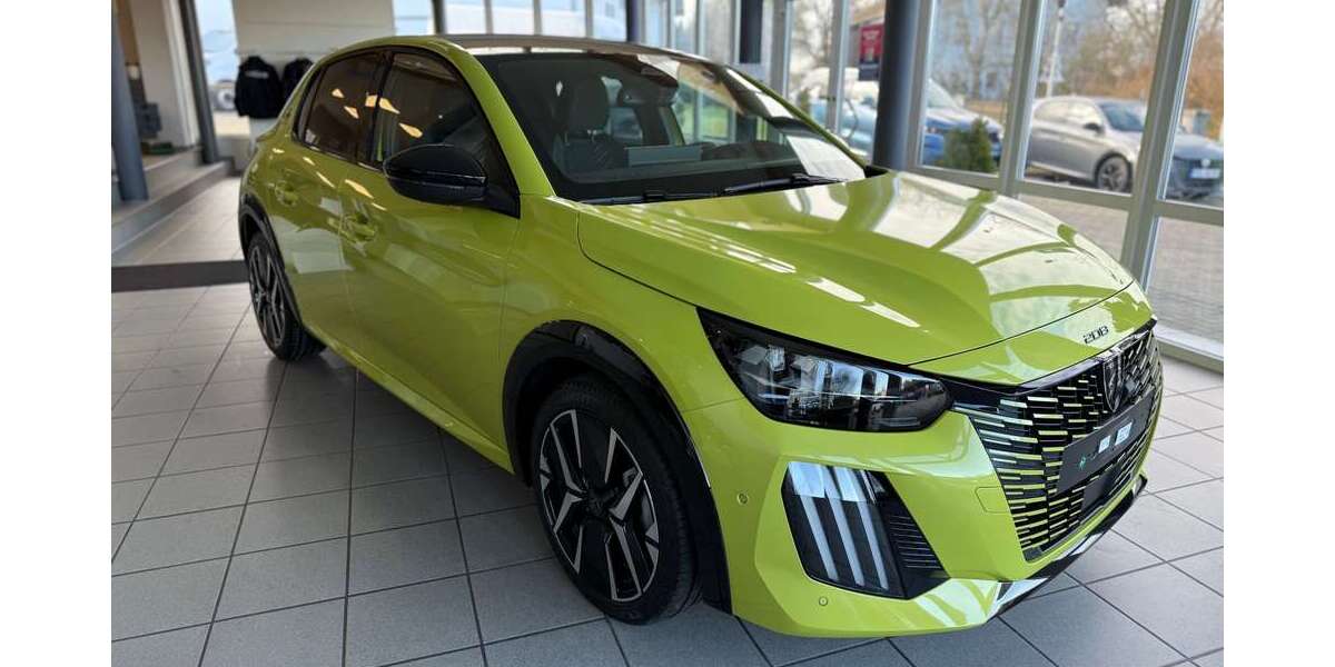 Peugeot 208 1.561 km 25.490 &euro; Röhrnbach 94133