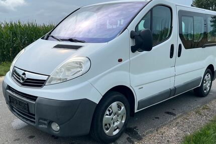 Opel Vivaro 183.500 km 7.700 &euro; Kühlungsborn 18225