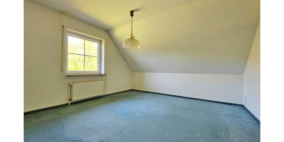 Einfamilienhaus Hamburg-Bramfeld Bramfeld - 4 Zimmer, 133 m&sup2;, 2.395&euro; | Angebot:26703039