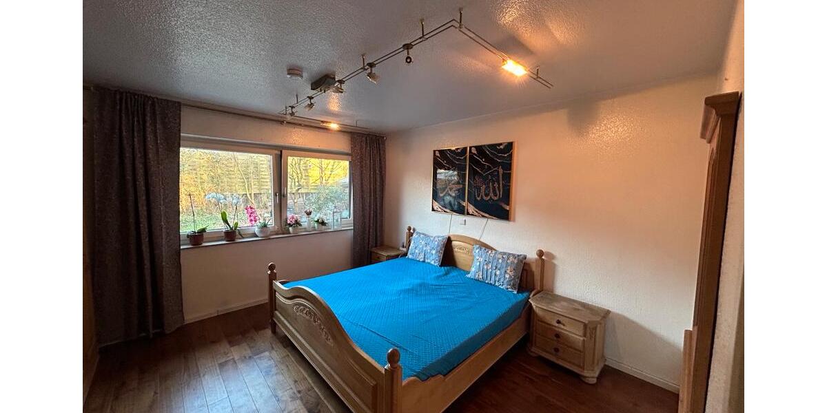 Einfamilienhaus Hamminkeln - 6.5 Zimmer, 220 m&sup2;, 450.000&euro; | Angebot:26135776